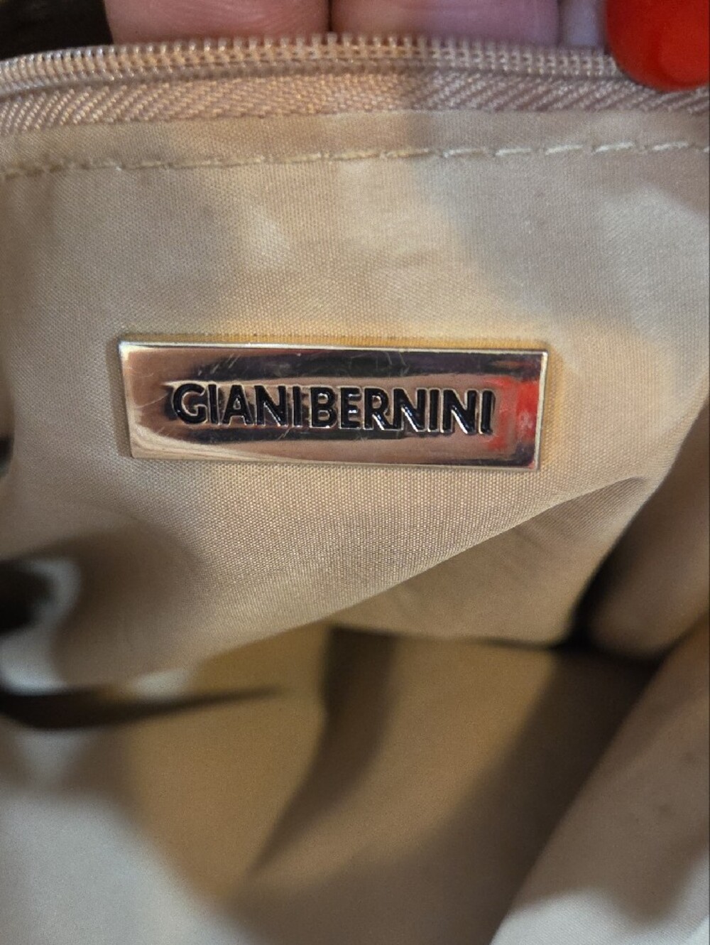 Giani Bernini Blush Pink Leather Shoulder Bag with Gold Charm - Picture 4 of 4